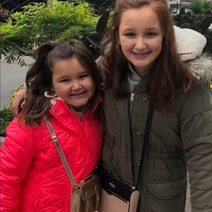 Meet your Posher, Anne